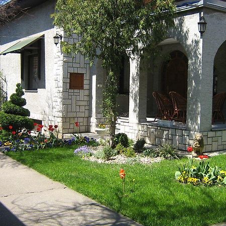 Domacinstvo Opavski Backi Petrovac Luaran gambar