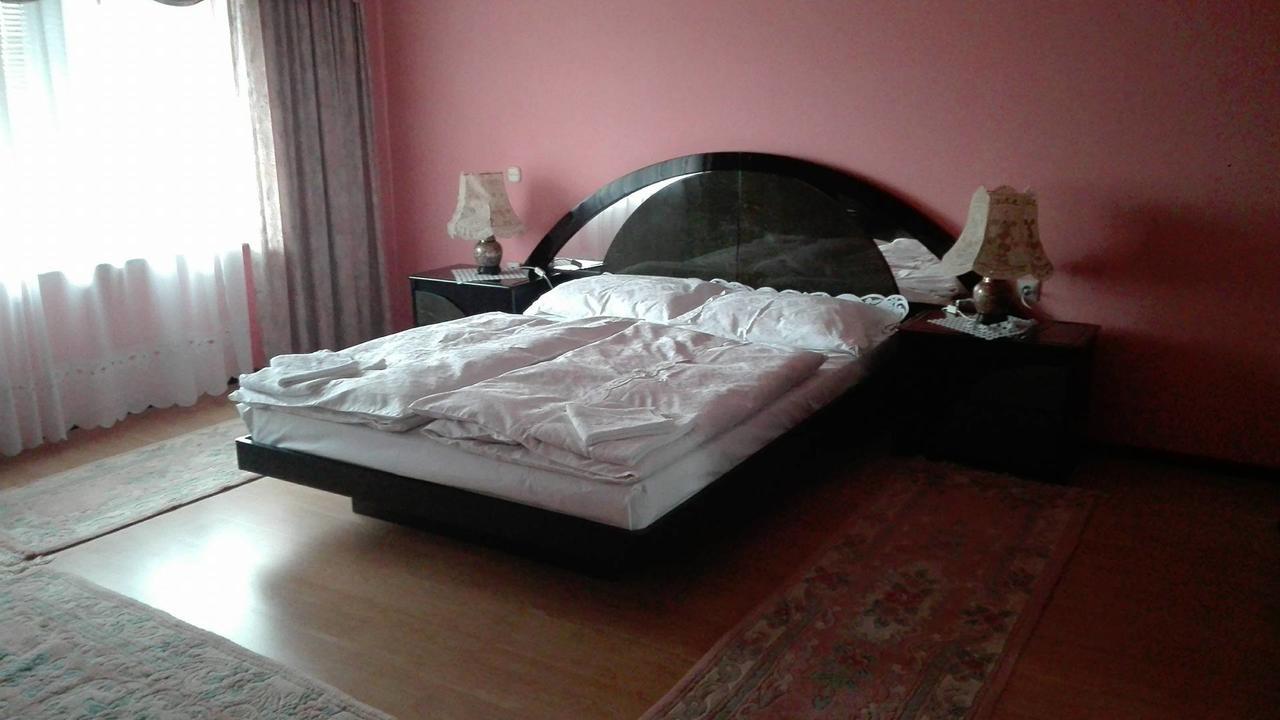 Domacinstvo Opavski Backi Petrovac Luaran gambar